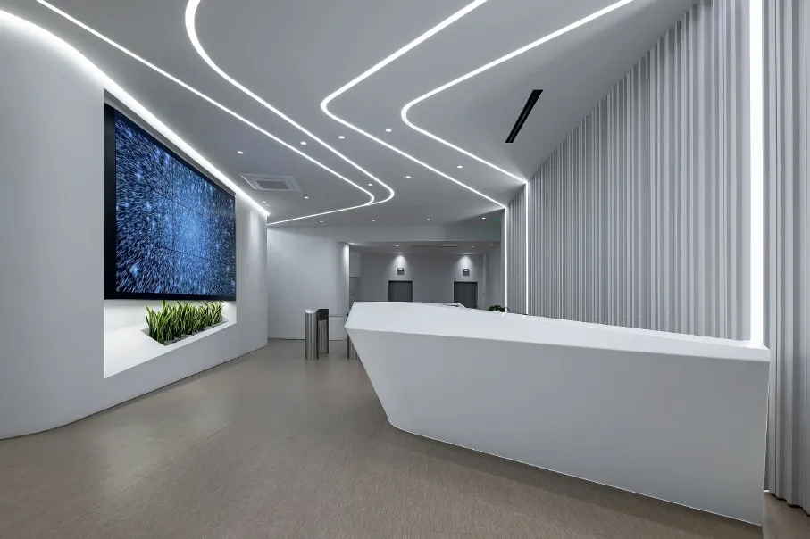 commercial-reno.webp